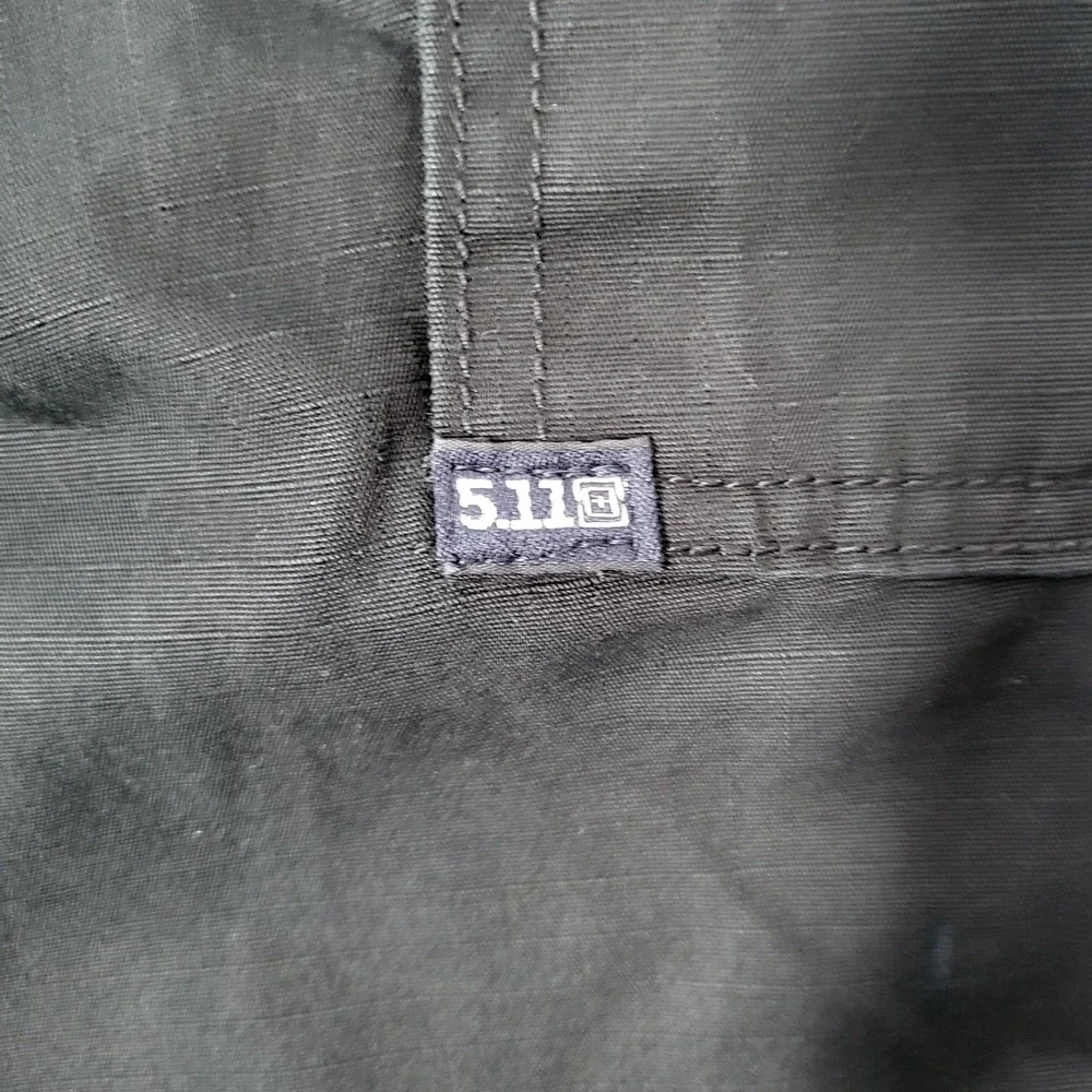 5.11 Tactical Series Pants Men Large Dark Gray Poly Cotton Cargo Utility Regular